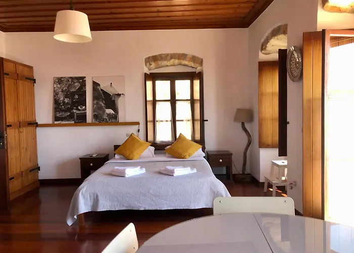 Voltes In Monemvasia's Castle Appartamento