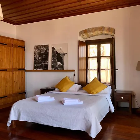 Apartment Voltes In Monemvasia's Castle Monemvasia