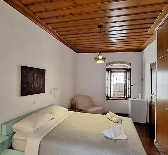 Appartement Voltes In Monemvasia's Castle